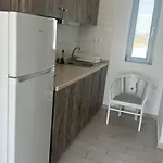 Ene's Mykonos Κλουβάς