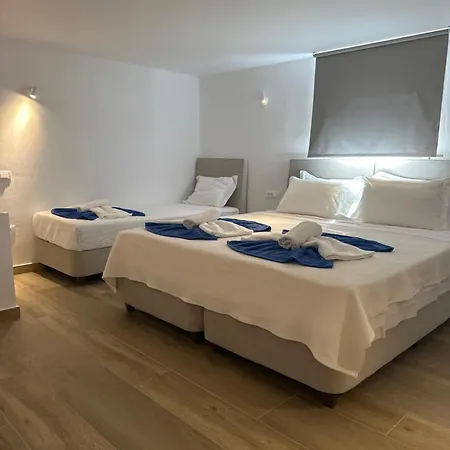 Ene's Mykonos Διαμέρισμα Κλουβάς