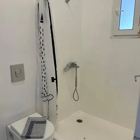 Ene's Mykonos Апартаменты *