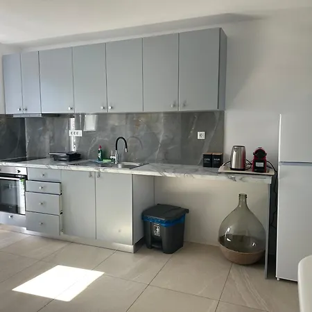 Ene's Mykonos アパート