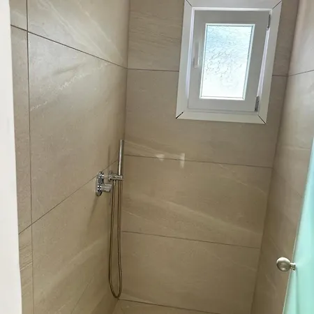 Ene's Mykonos * Klouvas