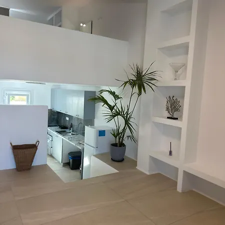 דירה Ene's Mykonos Klouvas