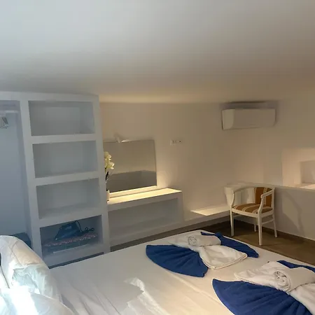 דירה Ene's Mykonos Klouvas